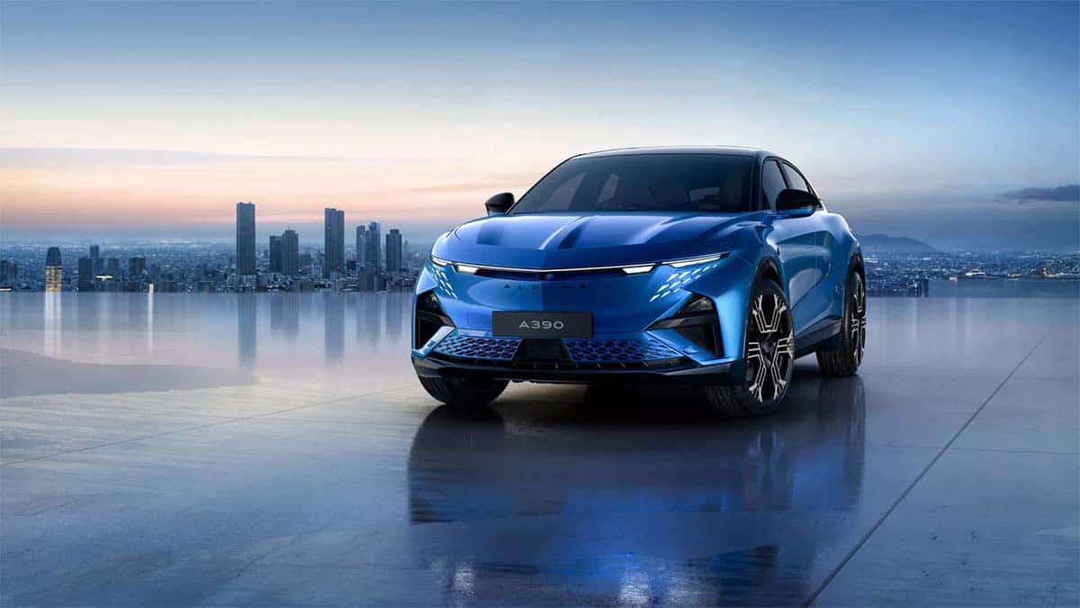 Presentación del Alpine A390, un SUV deportivo con más de 500 km de autonomía