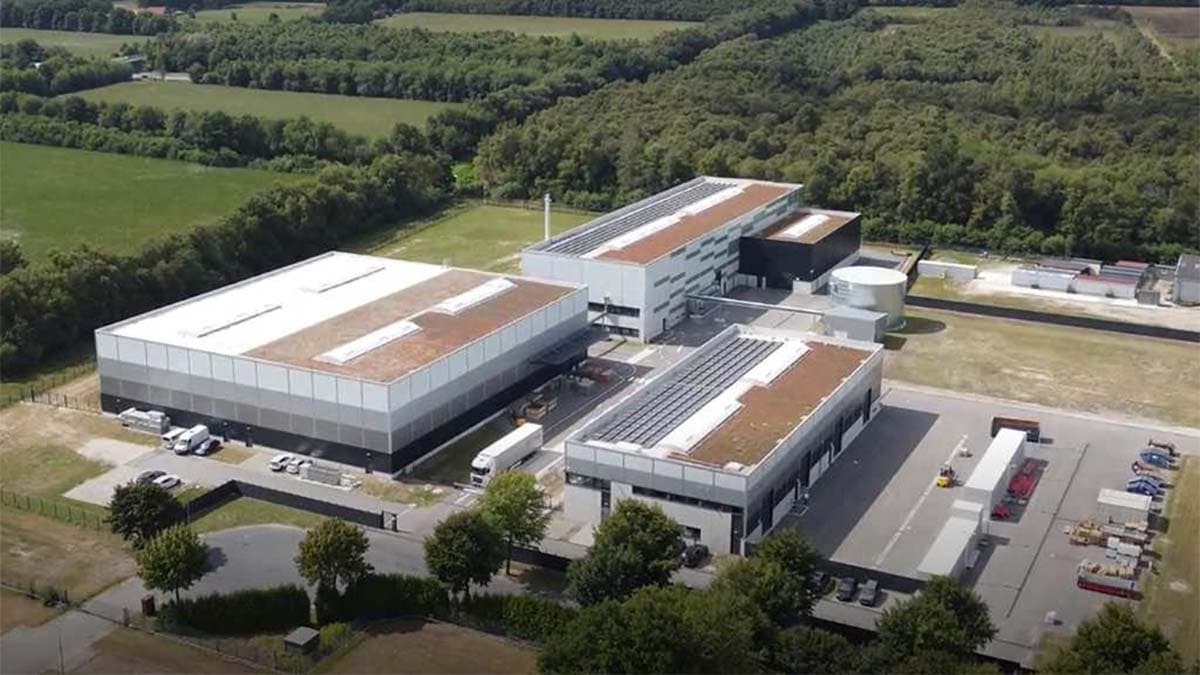 Así es la planta de reciclaje de baterías más grande de Europa