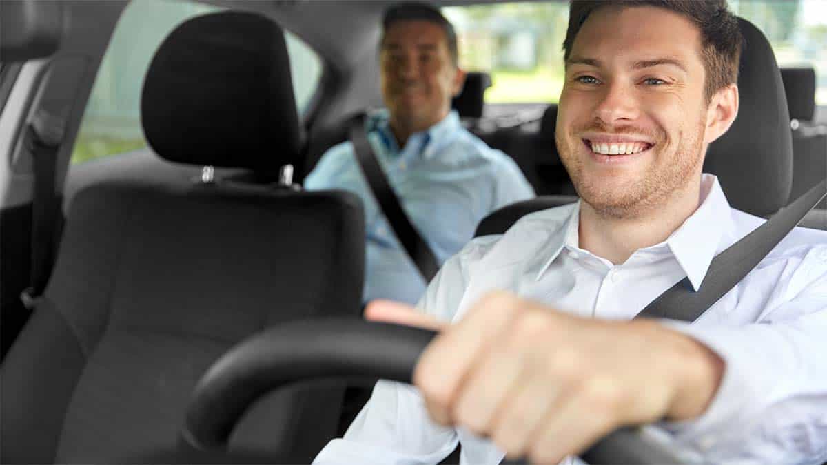 Mejor seguro de coche en 2025: ¿Qué debe incluir?