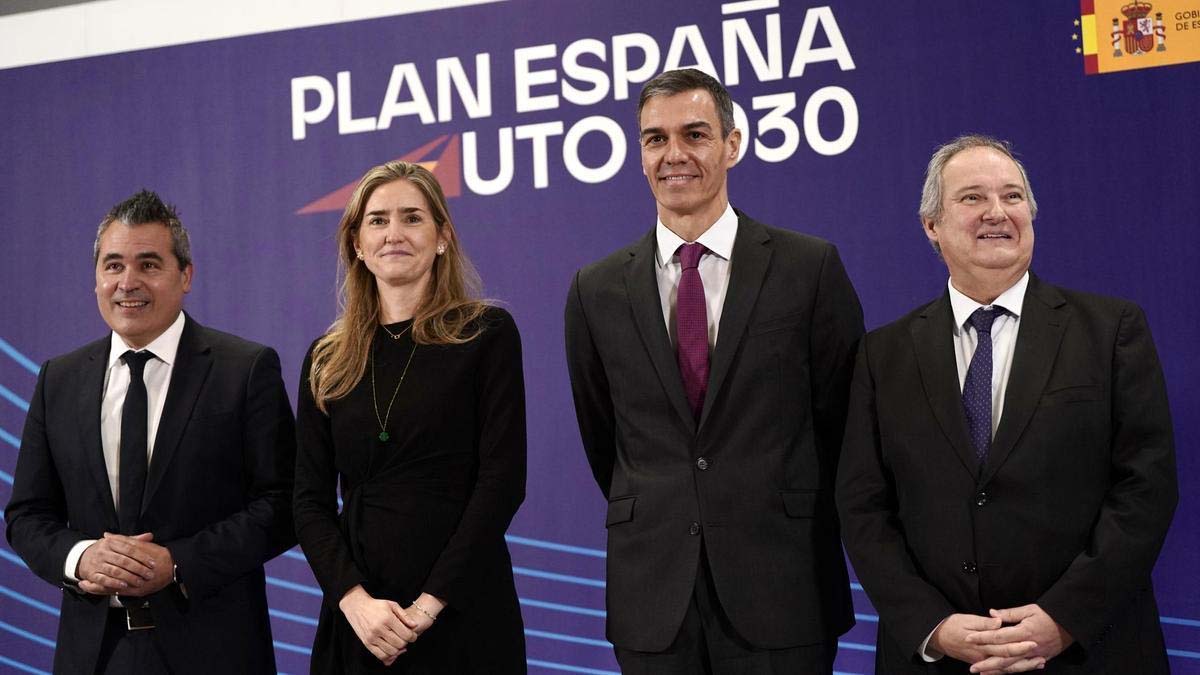 Aprobado el Plan Auto+: así puedes conseguir hasta 4.500 € en ayudas (y por qué no será fácil)