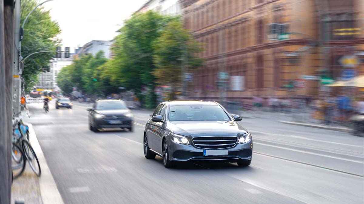 Cómo moverse por Madrid: alquiler de coche, movilidad sostenible y viajes eficientes