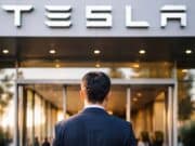 Otro alto cargo de Tesla abandona la compañía tras 13 años en ella
