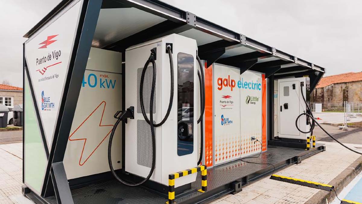 Nissan reutiliza baterías del LEAF para crear carga ultrarrápida en el Puerto de Vigo