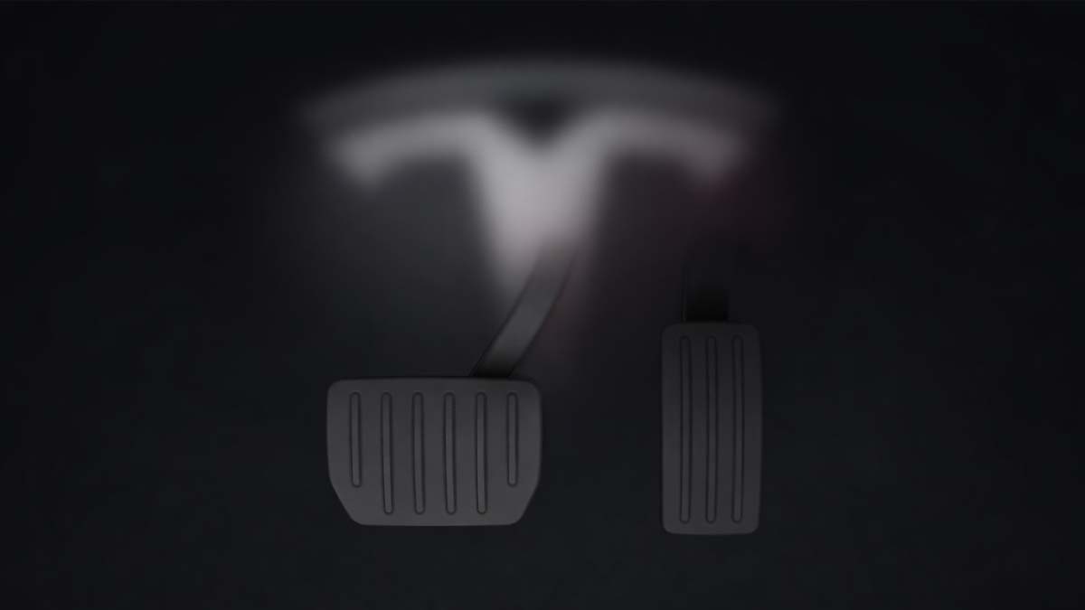 Tesla lanza una nueva actualización con frenadas más suaves, mejoras en Spotify y cambios en navegación