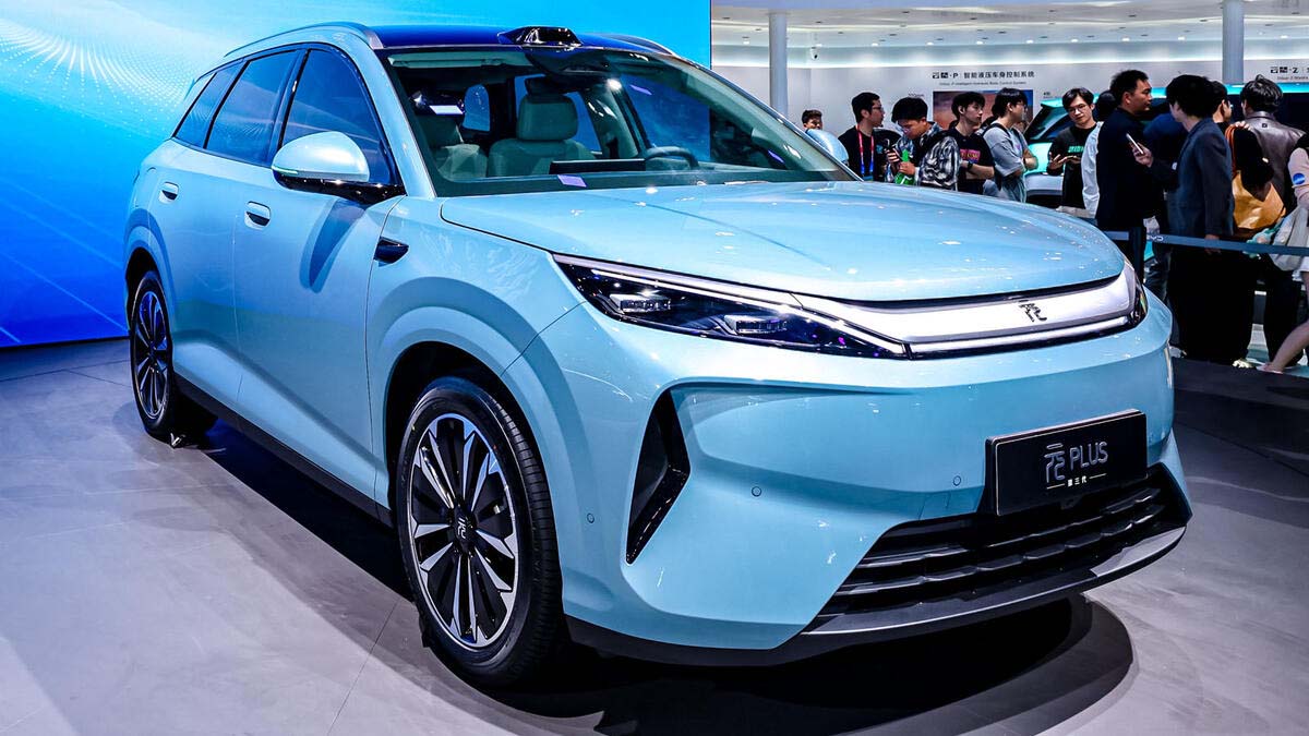 Nuevo BYD Atto 3: más autonomía, más maletero y carga ultrarrápida en 9 minutos