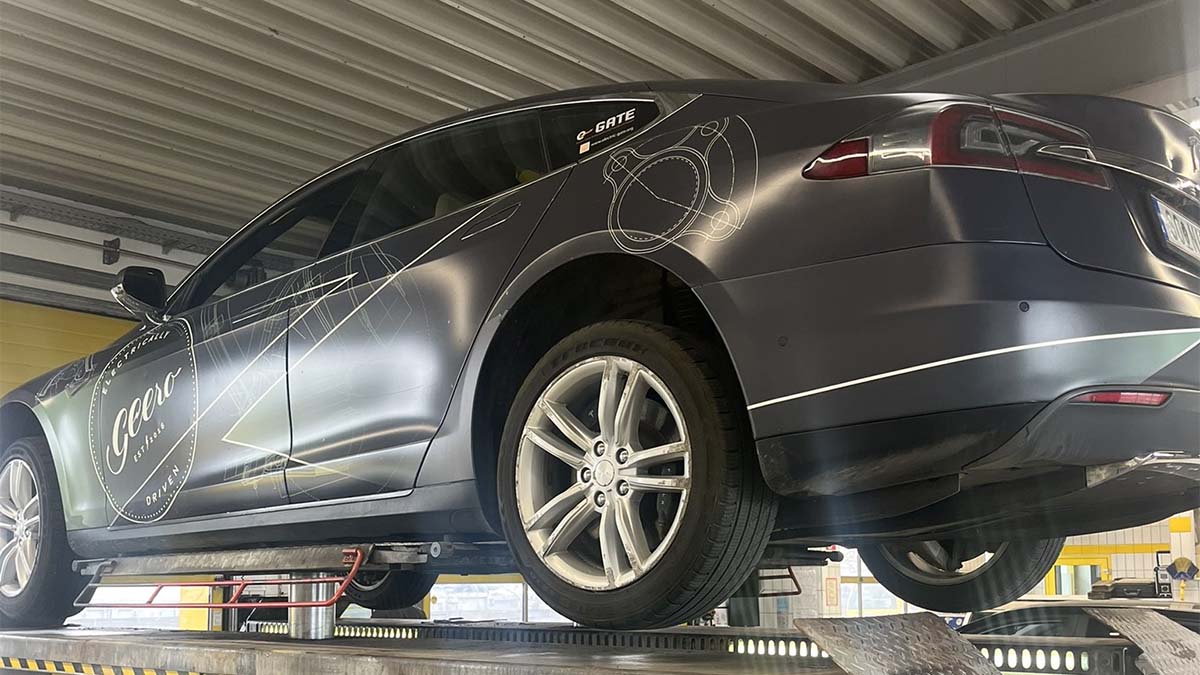 Tesla Model S con 800.000 km: el eléctrico de 2015 que sigue funcionando como el primer día