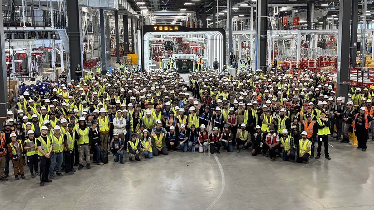 Tesla Semi: arranca la producción en volumen del camión eléctrico con hasta 805 km de autonomía