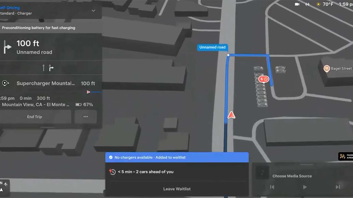 Tesla prueba una cola virtual para sus Supercargadores: así quiere acabar con las esperas caóticas