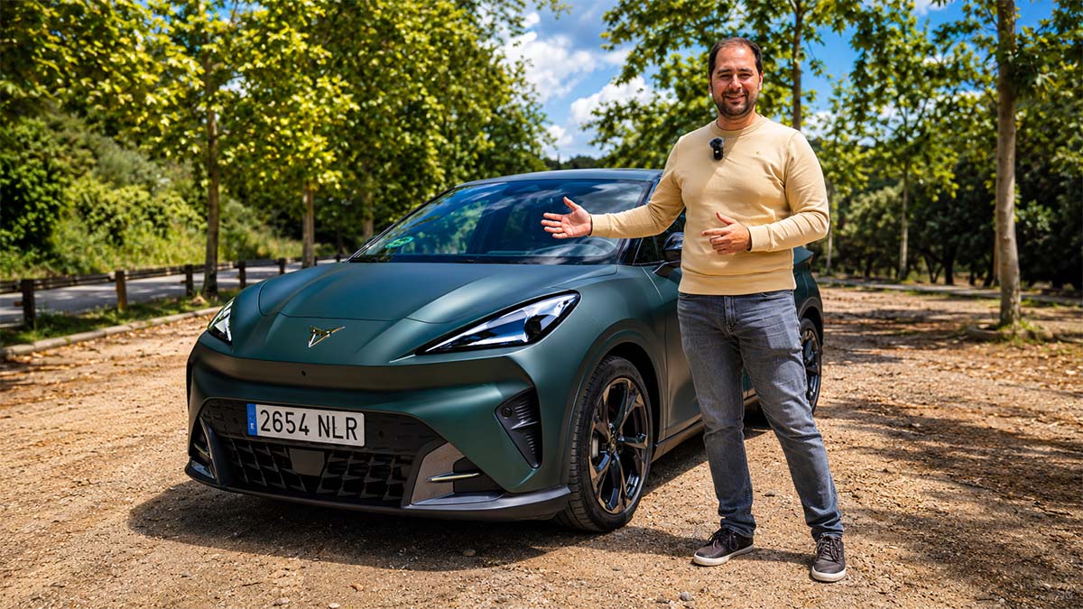 Pruebo el CUPRA RAVAL VZ: el urbano eléctrico español que quiere ser mucho más que un coche de ciudad