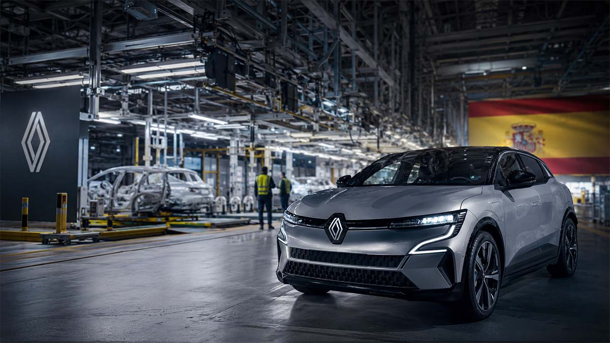 Renault da marcha atrás: no fabricará sus nuevos coches eléctricos en España