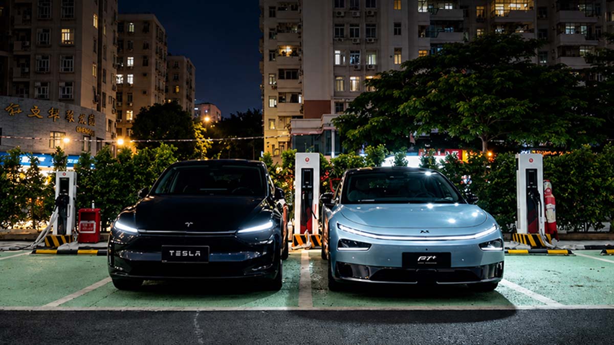 El XPeng P7+ humilla al Tesla Model Y en carga rápida: del 10 al 80% en solo 12 minutos